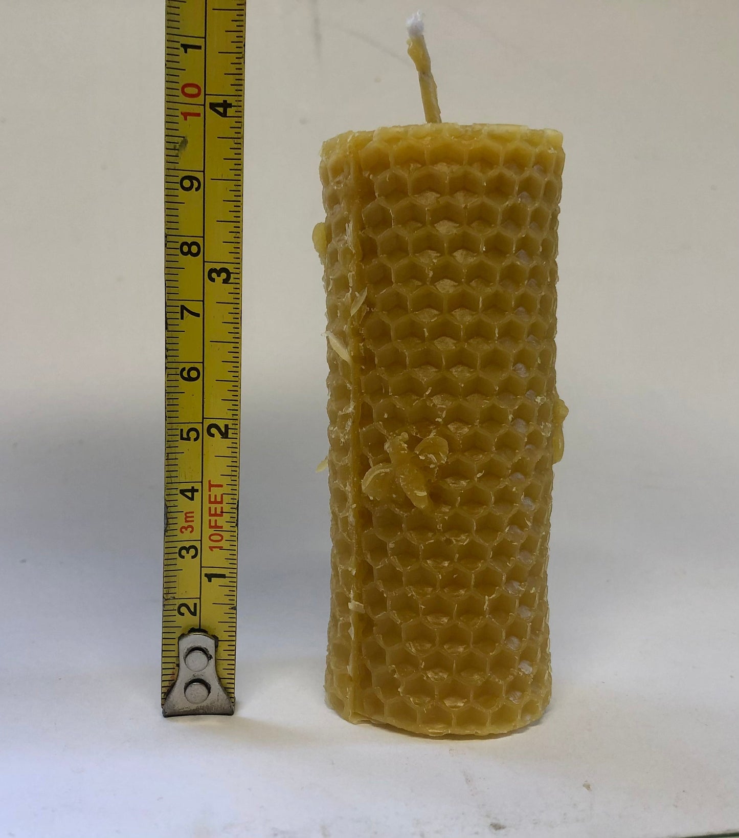 Medium pillar Beeswax Candle